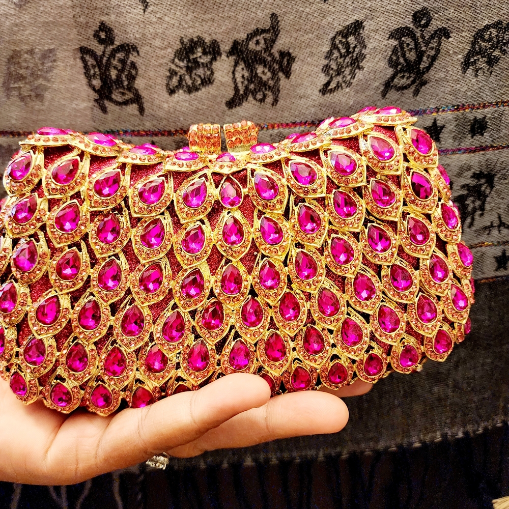 Jewels With A Purpose Pink And Gold Jeweled Clutch. NEW. - Picture 5 of 10